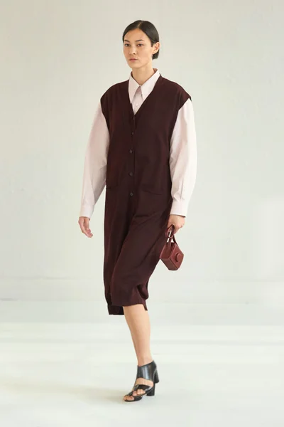 Look 7